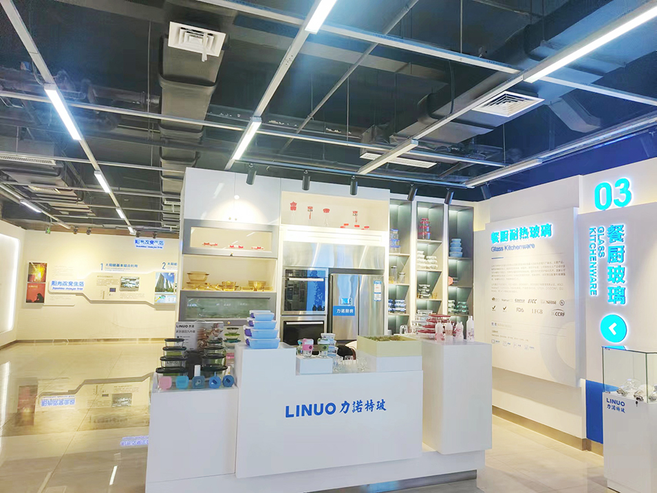 力诺特玻企业展厅设计施工